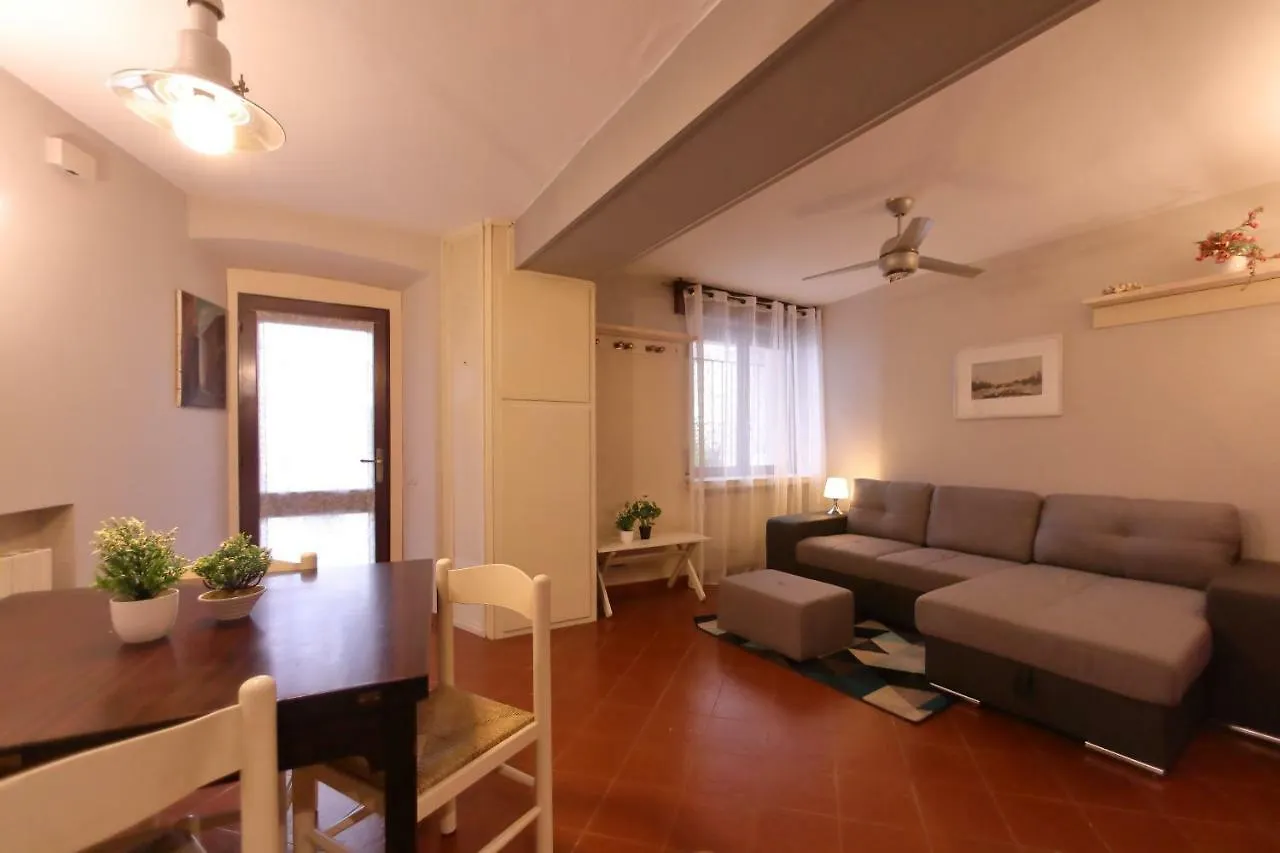 Holiday home Sk Home Peschiera del Garda Italy